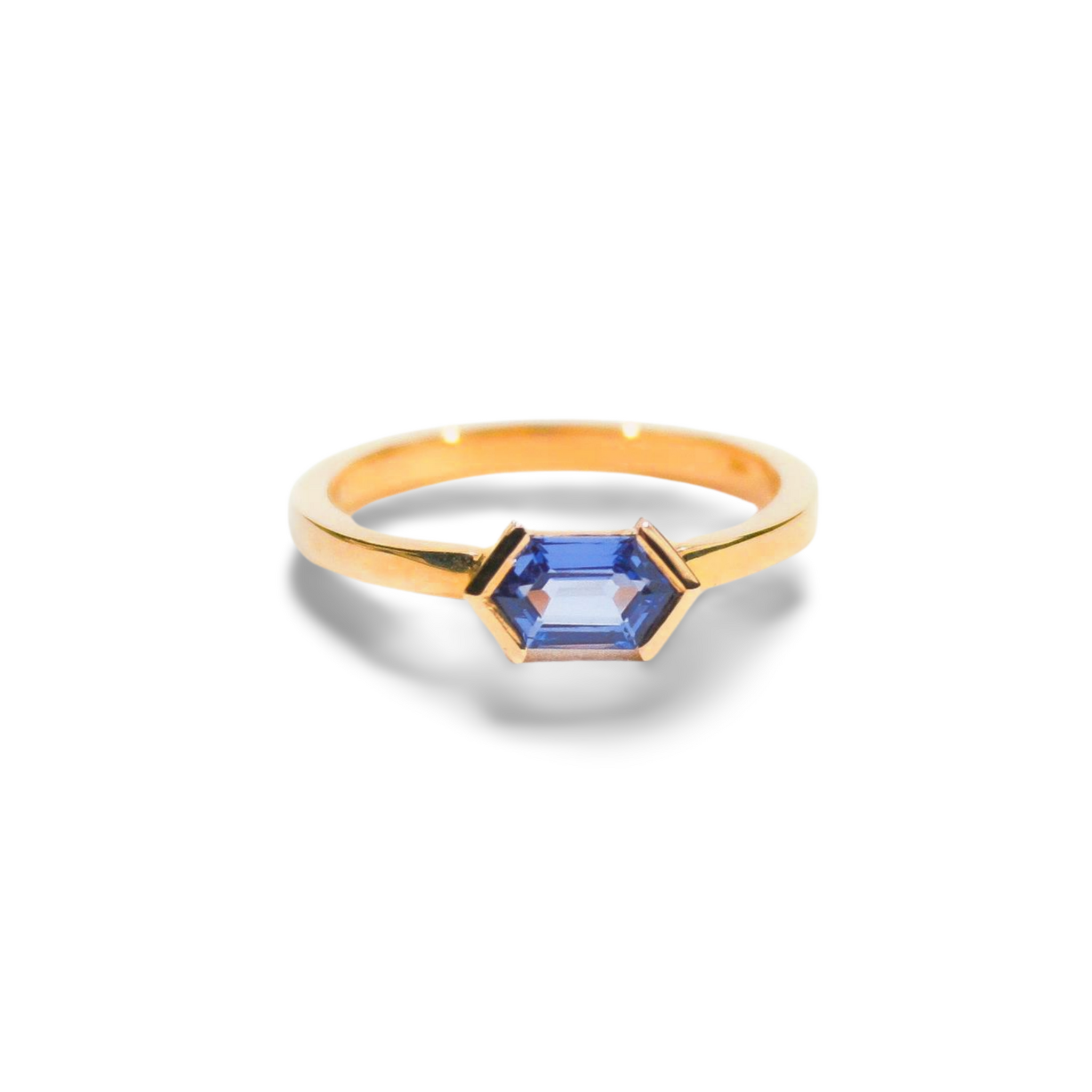 Fjolla Blue Sapphire Ring